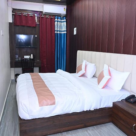 Sun High Stay Luxury Guest House Varanasi Ngoại thất bức ảnh