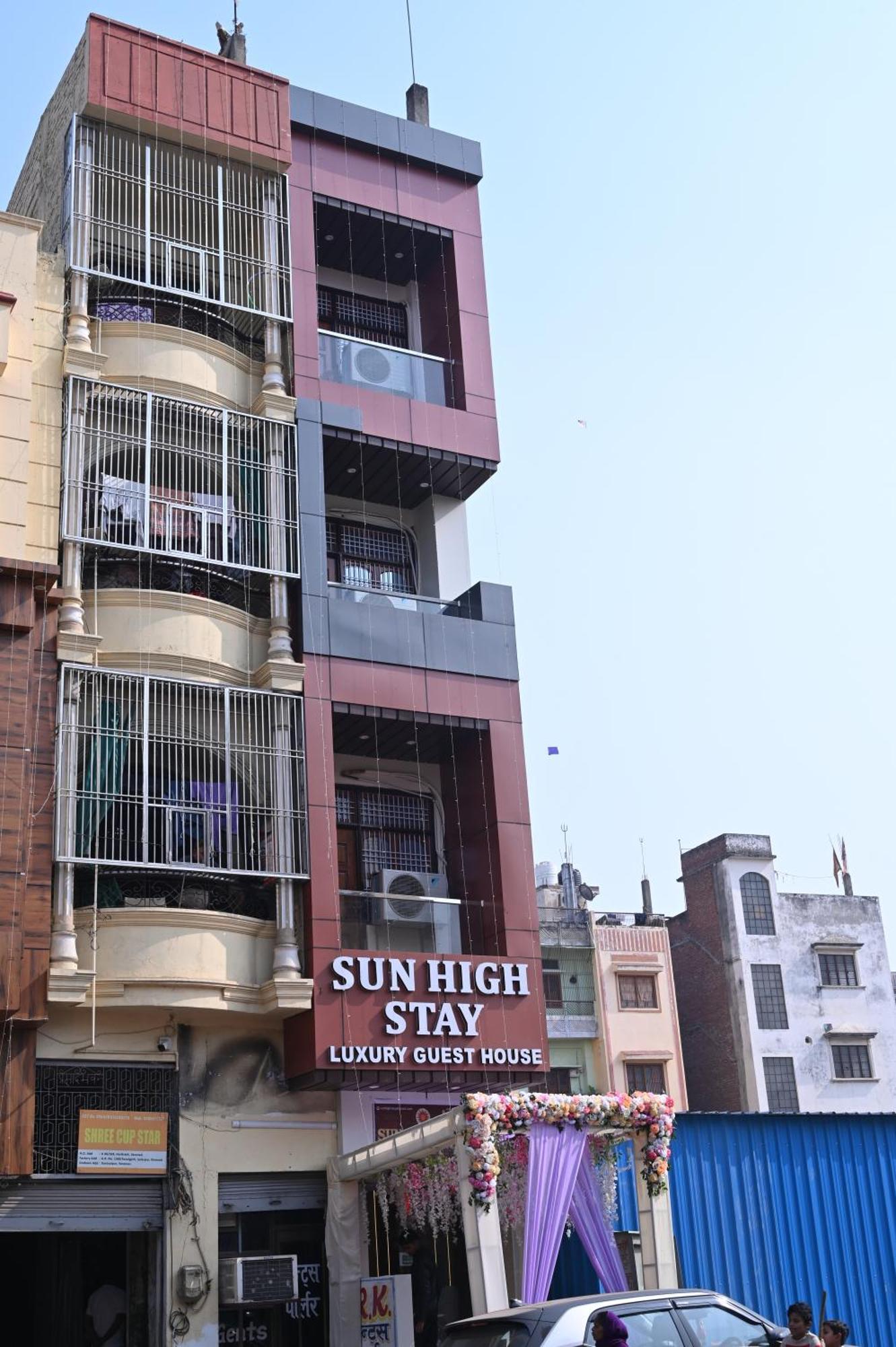 Sun High Stay Luxury Guest House Varanasi Ngoại thất bức ảnh